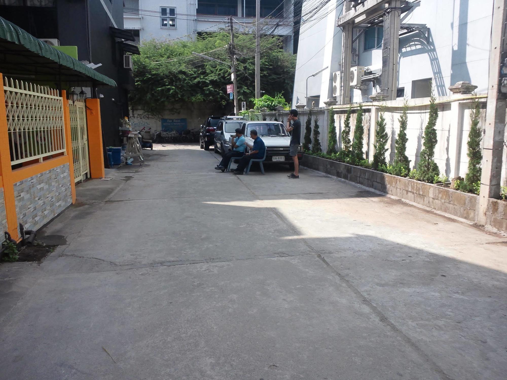 Nalin Guesthouse Chiang Mai Eksteriør bilde